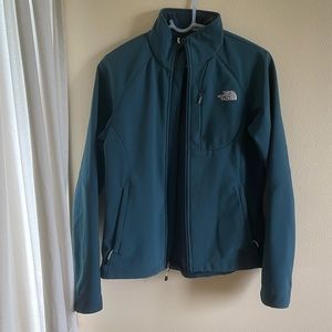 Women’s North Face jacket